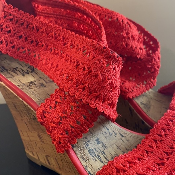 IMPO "Valdis" Red Orange Strap Cork Wedges Size 9.5 - Picture 6 of 10